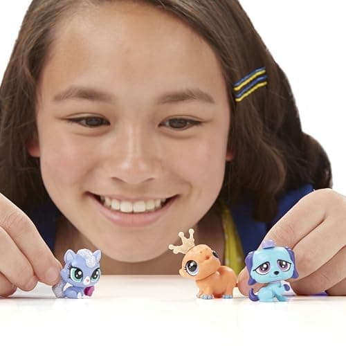 Littlest Pet Shop Party Spectacular Collector Pack Toy, Includes 15 Pets, Ages 4 and Up thumbnail 6