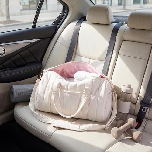 Klyyo Clyro Large Quilted Duffle Bag for Women Gym Tote Bag with Pink Lining Multi-pocket Weekender Overnight Hospital Labor Tote for Sports Workout thumbnail 7