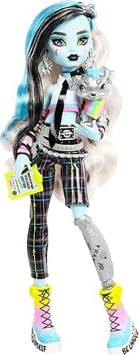 Monster High Frankie Stein Doll, Welcome Committee Set with 15 Accessories Including Poster, Sticker, Pet Watzit and More (Amazon Exclusive)
