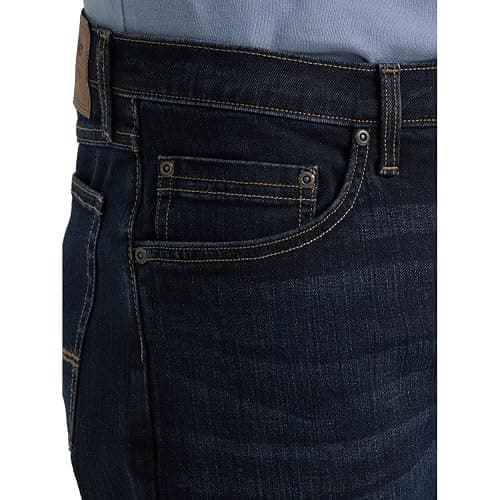Wrangler Authentics Men's Relaxed Fit Boot Cut Jean thumbnail 6