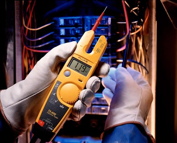 Fluke T5-600 Electrical Voltage, Continuity and Current Tester, Measures AC Current Up To 100 A Without Contact, Automatically Select AC/DC Voltage For Tests, Includes Detachable SlimReach Probe Tip thumbnail 3