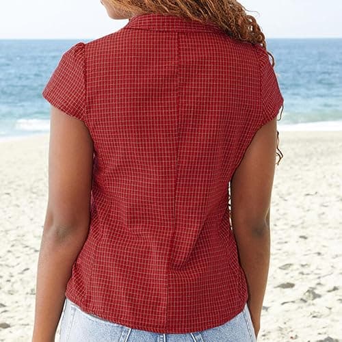 Women Short Sleeve Button Up Shirt Y2K Slim Fitted Basic Tees 2025 Summer Trendy Going Out Tops thumbnail 4