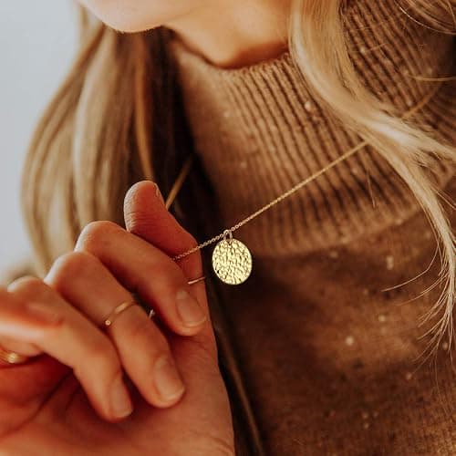 LOYATA Gold Pendant Necklaces for Women-Simple 14K Gold Round Circle Pendant Necklace Dainty Charm Necklace Jewelry Gifts for Women thumbnail 2