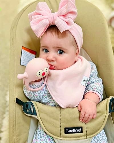 Diaper Squad 10-Pack Organic Cotton Baby Bibs for Baby Boy, Girl | Soft & Absorbent, Adjustable for 0-36 Months, for Drooling and Teething, 6-Layer thumbnail 7