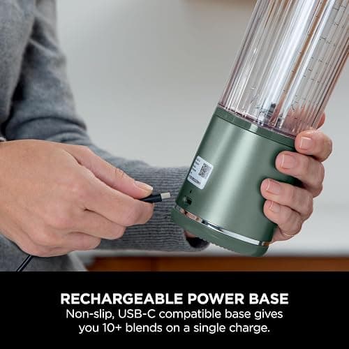 Ninja Blast Portable Blender, 530ml, Leakproof Lid & Sip Spout, Powerful Cordless Mini Blender, Rechargeable, Portable Smoothies, Protein Shakes, Blends Ice & Frozen Fruit, Forest Green, BC151UKEM thumbnail 6