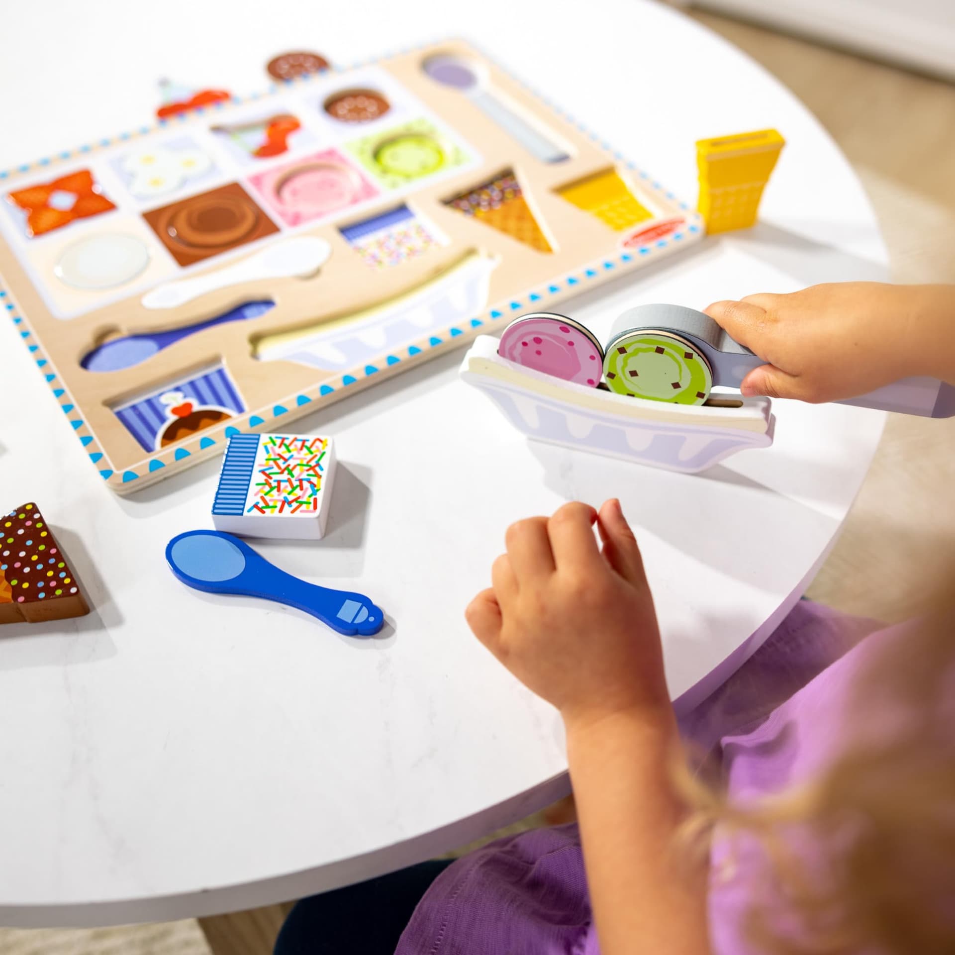 Melissa & Doug - Wooden Ice Cream Magnetic Puzzle Play thumbnail 5