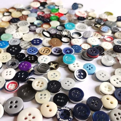 Trimming Shop Round Resin Buttons 2 & 4 Holes Assorted Mixed Colours and Sizes For Sewing Craft, Children’s Handmade Decoration, DIY Project, 50g, Mixed Abstract thumbnail 4