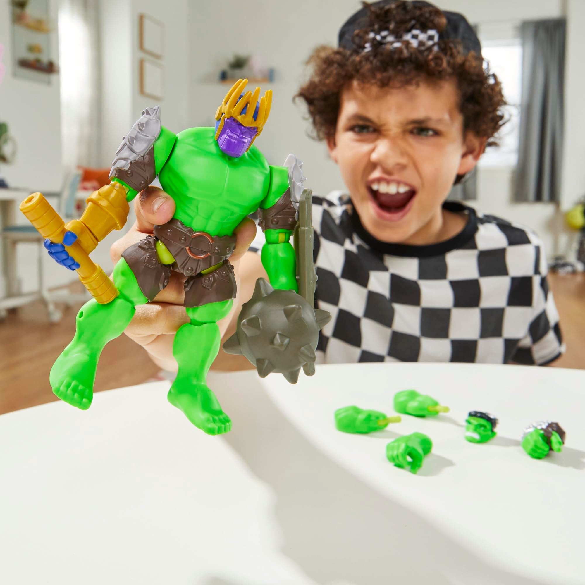 AVENGERS MixMashers Marvel Hulk Customisable Deluxe Mix and Match Action Figure & Accessories thumbnail 6