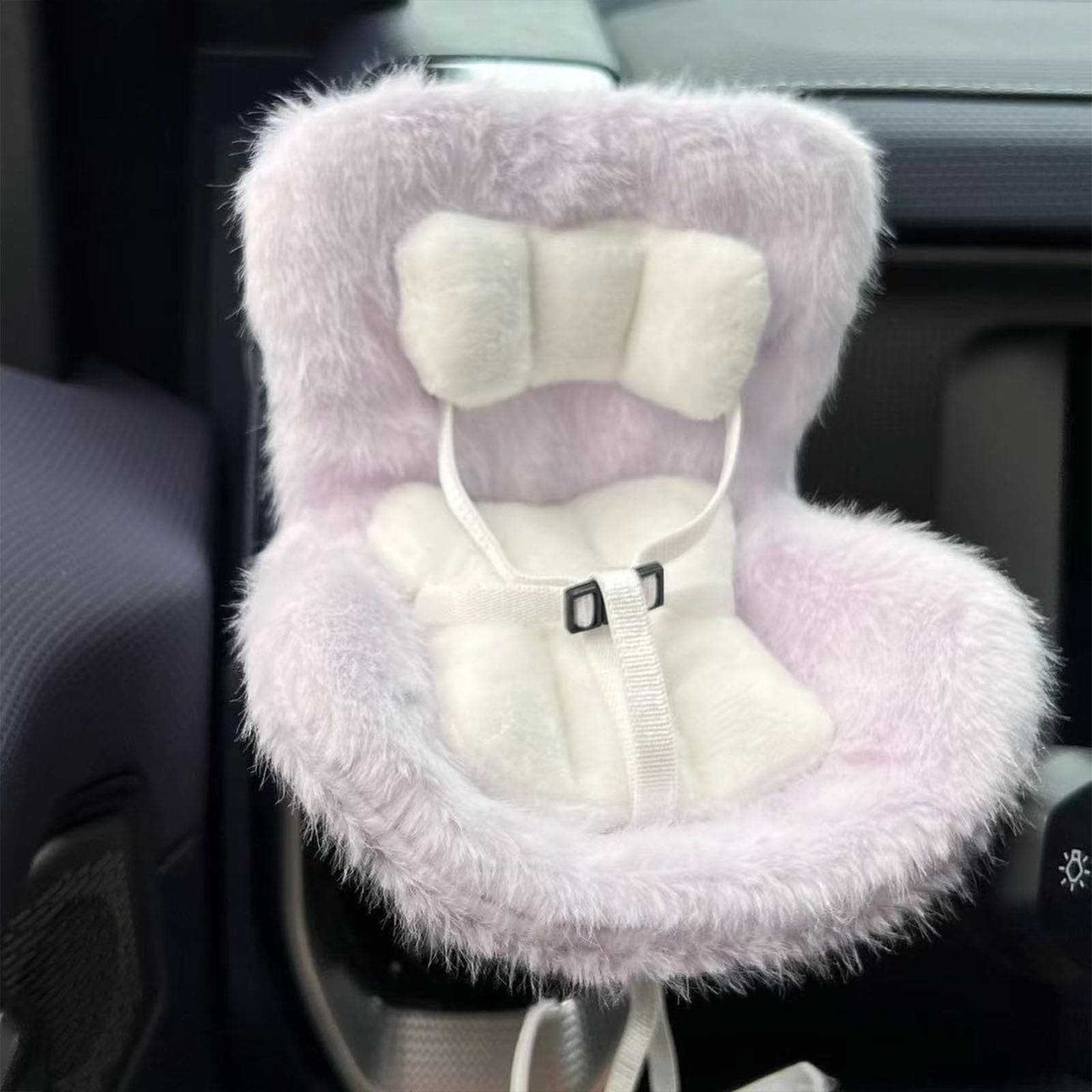 Bilbarnstol För Labubu Docka, Labubu Bilbarnstol För Bildekorationer, Docka Bilbarnstol Med Mjuk Lurvig Kudde, Ha En Plats Labubu, Babydocka Bilbarnstol(G) - Image 1