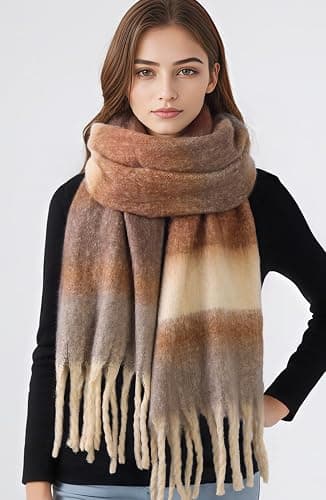 scarf in beige and khaki thumbnail 8