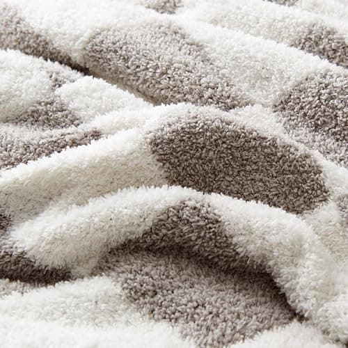 CozeCube Super Soft Fullfy Microfiber Reversible Knitted Blankets, Warm Cozy Fuzzy Plush Throw, Grey and White Checkered Throw Blanket for Couch Bed Sofa, 60" x 80" thumbnail 4