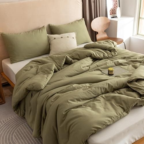 ROSGONIA Twin/Twin XL Comforter Set for College Girls Boys Olive Green, 1 Comforter & 1 Pillowcase, Soft Kids Comforter Sets All Season Dorm Bedding - Image 1