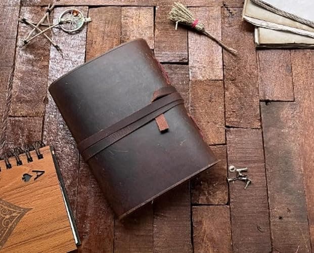 MONTEXOO Wolf Vintage Leather Journal Sketch book For Men Women - 200 pages Notebook Diary Dnd Travel Bullet Wolves Antique Large Vintage Bound Writing Gift 5 x 7 inch Dark Brown thumbnail 7