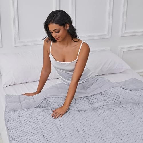 WAIBIO Weighted Blanket for Adults, Comfortable and Soft Throw Weighted Blanket with Premium Glass Beads for All Season 15 lbs 60"x80", Light Grey thumbnail 2
