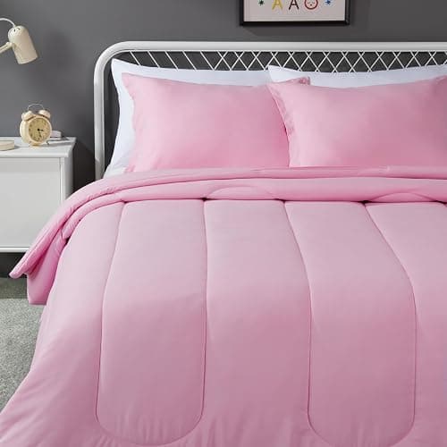 Amazon Basics 3-Piece Soft Microfiber Kid's Comforter and Pillow Sham Set, Full/Queen, Light Pink, Solid - Image 1