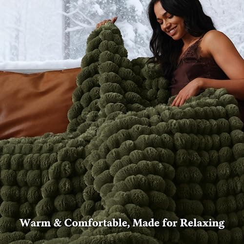 David's Home Double-Sided Faux Rabbit Fur Throw Blanket Twin Size, Reversible Luxury Soft Thick Shaggy Warm Fuzzy Bubble for Couch,Cozy Plush Fluffy for Fall Winter,Winter Moss,60 "* 80" thumbnail 6