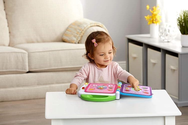 LeapFrog 601503 Learning Friends 100 Words Baby Book Educational and Interactive Bilingual Playbook Toy Toddler and Pre School Boys & Girls 1, 2, 3, 4+ Year Olds, Multi-Colour, One Size thumbnail 5