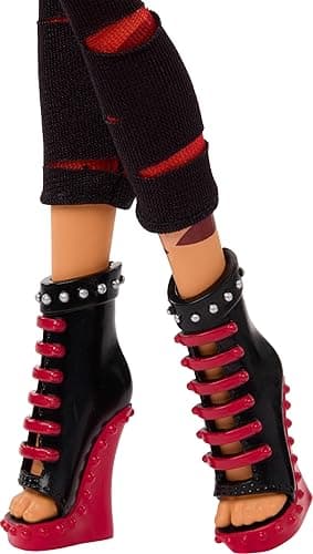 Monster High Boo-riginal Creeproduction Doll, Toralei Collectible Reproduction with Doll Stand, Diary, and Pet Saber-Tooth Tiger Sweet Fangs thumbnail 6