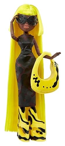 Bratz x Mowalola Special Edition Designer Felicia Fashion Doll with 2 Outfits thumbnail 5