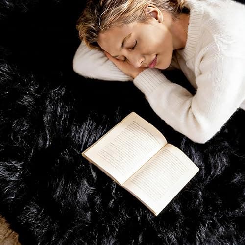 TUOTPE Ultra Soft Faux Fur Rug, Fluffy Shaggy 2 x 3 Ft Sheepskin Fur, Black Plush Faux Area for Bedroom Nursery Living Room thumbnail 7