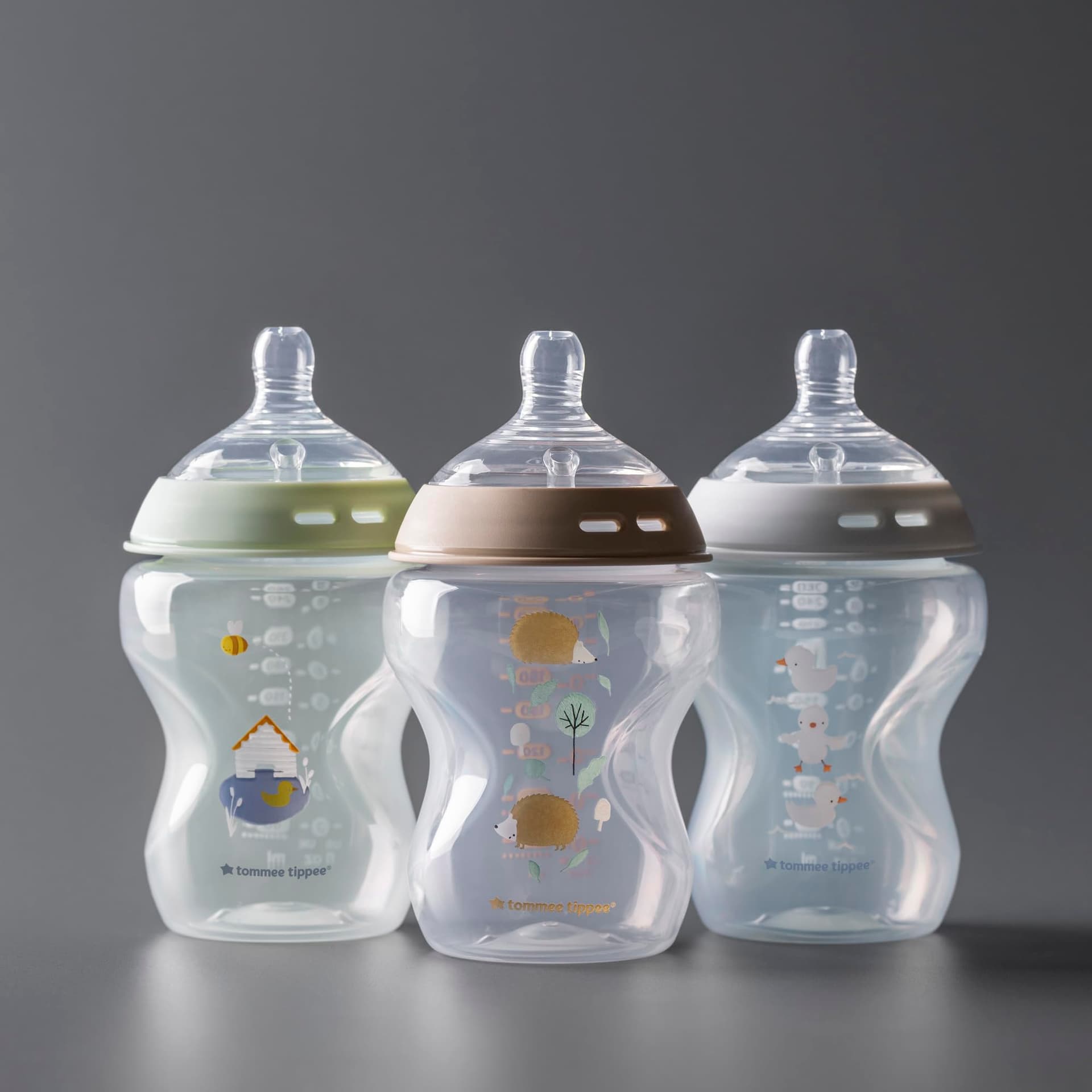 Tommee Tippee Baby Bottles, Natural Start Anti-Colic Baby Bottle with Slow Flow Breast-Like Teat, 260ml, 0m+, Self-Sterilising, Baby Feeding Essentials, Decorated, Pack of 3 - 3 Pack thumbnail 9