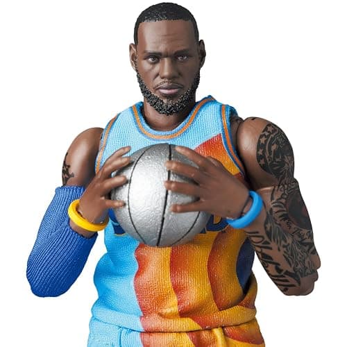 Medicom - Lebron James - Space Jam A New Legacy Version Mafex Action Figure thumbnail 4