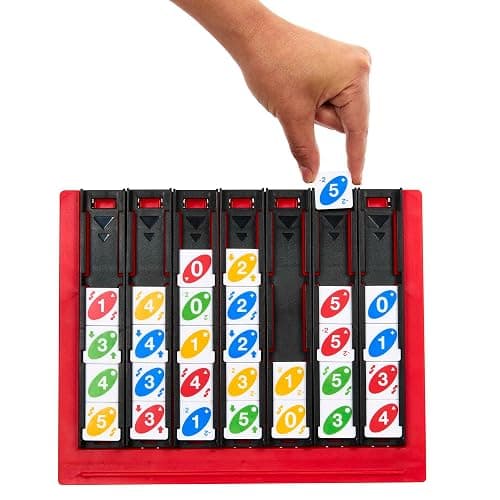 Mattel Games UNO Quatro, Jeu De Tuiles Familial pour Enfants Et Adultes, Jeux De Société pour Soirée Jeu en Famille Ou en Voyage, 2 À 4 Joueurs, Jouet pour Enfant de 7 Ans et Plus, HPF82 thumbnail 5