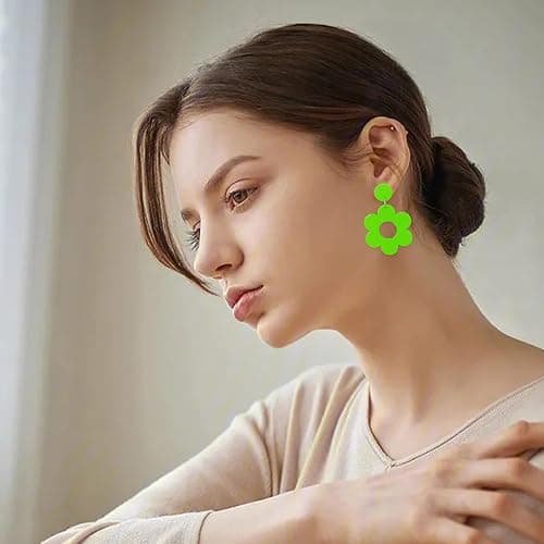 Aishgjia Bohemian 60s 70s Acrylic Flower Daisy Earrings for Women Trendy Resin Hawaii Colorful Floral Daisy Drop Earrings Statement Jewelry Gifts thumbnail 2