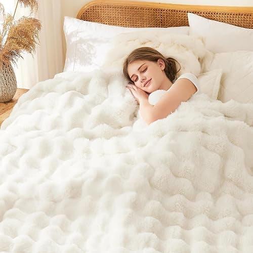 L'AGRATY Faux Rabbit Fur Blanket: 130x160cm Luxury Soft Fluffy Thick Fur Throw Blanket for Couch Bed Sofa - Cozy Plush Bubble Blankets with Warm Flannel Fleece(Single,Cream White) thumbnail 2