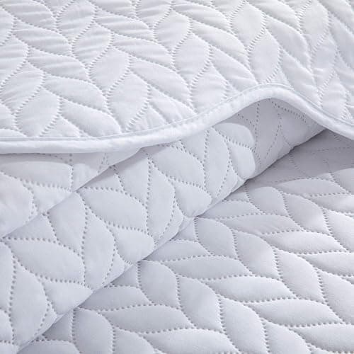 MOONLIGHT20015 Twin Quilt Set (66" x 86") with 1 Pillow Sham (20" x 26"+2") for All Season - 2 Pcs Reversible Bedding Set Lightweight Microfiber Coverlet Embossed Pattern Quilted Bedspread (White) thumbnail 7