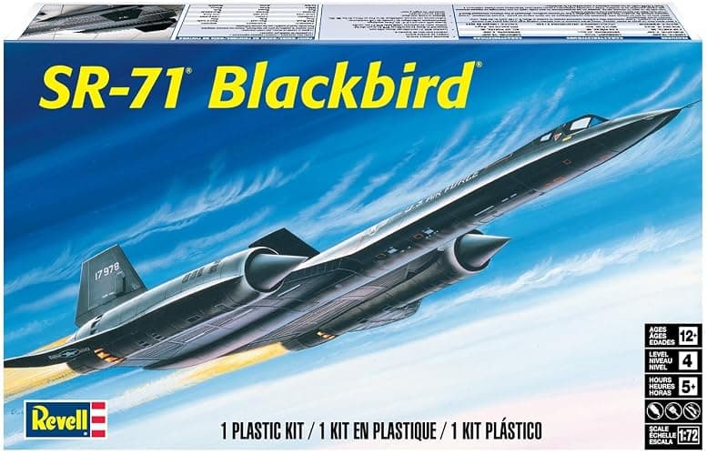Revell 85-5810 SR-71 Blackbird 1:72 Scale 66-Piece Skill Level 4 Model Airplane Building Kit - Image 1