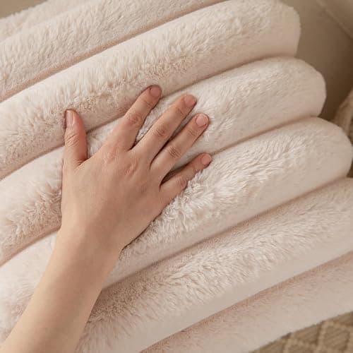 YAERTUN Set of 2 Beige Striped Decorative Cushion Covers 16x16 Inch 40x40 cm Plush Soft Throw Pillow Case with Velvet Back Faux Rabbit Fur Pillow Covers Sofa Couch Bed Livingroom thumbnail 3