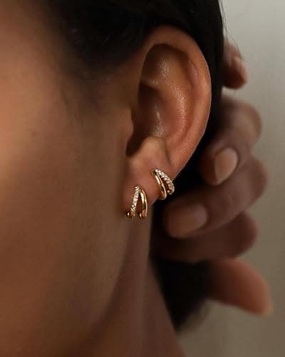 MUMREUES Gold Hoop Earrings for Women,14K Gold Plated Huggie Hoop Earrings for Gift thumbnail 2