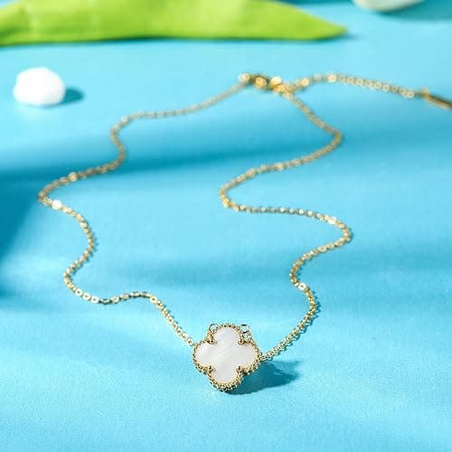 Lucky Clover Necklace For Women Girls, 18K Gold Plated Cute Fashion Simple Girls Titanium Steel Hypoallergenic Pendant, Titanium Steel, No Gemstone thumbnail 3