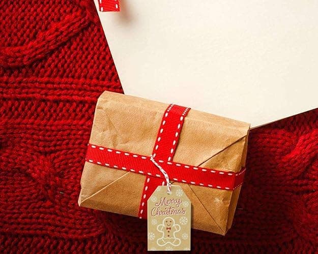 100 Pack Brown Kraft Paper Christmas Gift Tags， Xmas Brown Kraft Gift Tags with Jute Twine Baker Twine for DIY Xmas Holiday Present Wrap Stamp and Label Package Name Card - Brown thumbnail 5