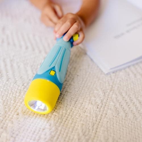 Melissa & Doug Sunny Patch Flash Firefly Bug Flashlight for Kids thumbnail 5