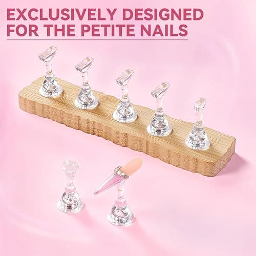 ESUOHYM Nail Stand for Press On Nails Art Display Practice 2 Sets, 1 Heart Shaped Acrylic Magnetic Nail Stands, Fake Nail Holder Tips With 200 PCS Double-Sided Tape, Nail Kit Home DIY Salon Supplies thumbnail 9