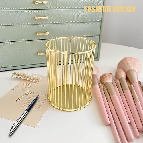 POCOSER Gold Pen Holder for Desk, Metal Pencil Holders Makeup Brushes Cup for Preppy Room Decor Office Home Bedroom School Organizer Toothbrush Holder Gold Decor Aesthetic Gift Accessories thumbnail 3