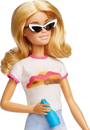 Barbie Doll & Accessories, Travel Set with Puppy and 10+ Pieces, Suitcase Opens & Closes, Barbie 'Malibu' with Blonde Hair thumbnail 7