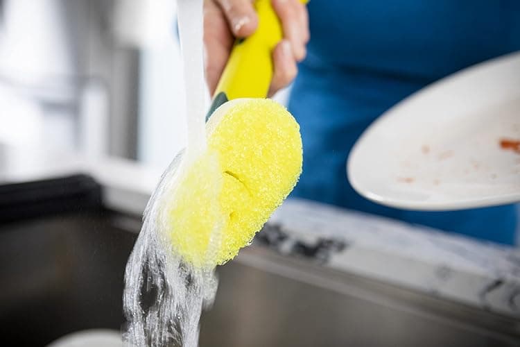 Scrub Daddy Dish Wand, Soap Dispensing Dish Brush, Texture Changing Washing Up Sponge with Liquid Handle, Built-in Scraper & Detachable Scrubbing Head, Drip Stand, Yellow thumbnail 4