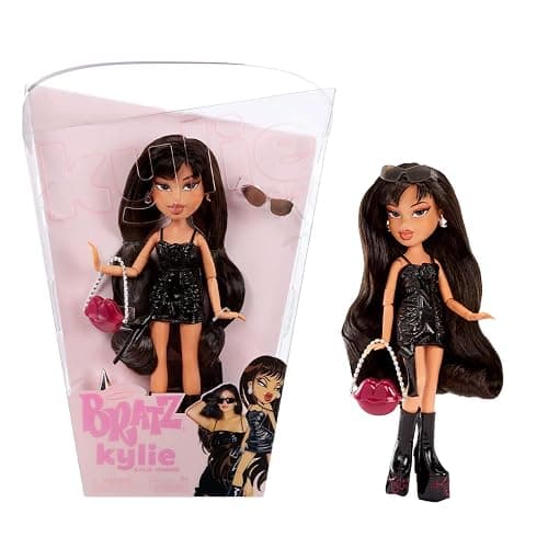 Bratz x Kylie Jenner - Bambola con look da giorno - Bambola da collezione con outfit, accessori e poster da giorno - Per bambini e collezionisti - Età 6+ - Image 1