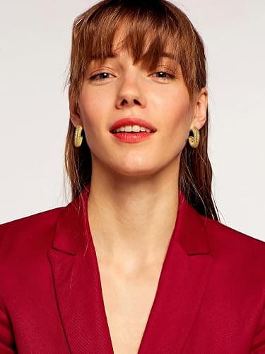 ILGANT 12 Pairs Chunky Gold Hoop Earrings Set for Women Trendy Lightweight Gold Plated Earrings Hypoallergenic Jewelry thumbnail 3