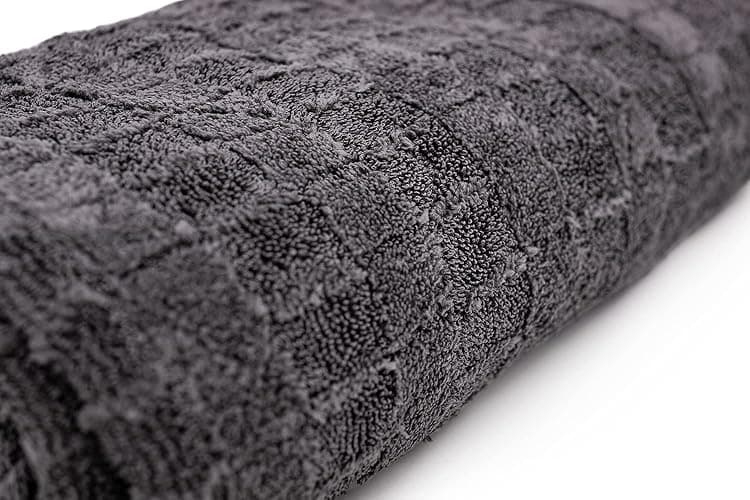 The Rag Company Gauntlet Car Drying Towel - 70/30 Korean Microfiber, Dries Faster Without Scratching, 900gsm, 30x36 inches, Ice Grey/Grey, Pack of 1 thumbnail 4