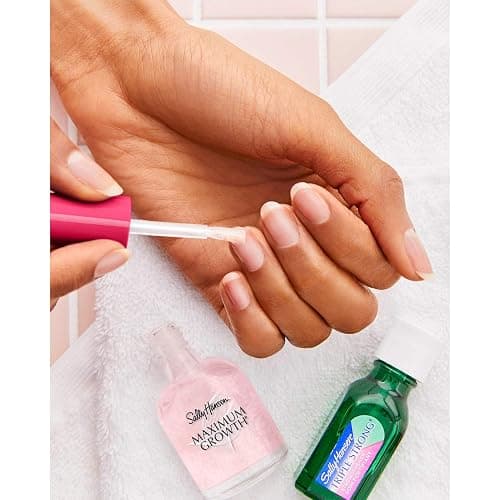 Sally Hansen Nail Treatment Maximum Growth® Nail Strengthener | Base Coat & Nail Protectant | Triple Protein & Silk Formula for Strong, Healthy Nails thumbnail 5