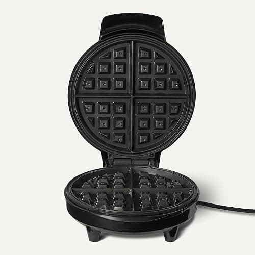 Amazon Basics Belgian Waffle Maker with Round 8-inch Ceramic Non-Stick Plate, Browning Control, Black thumbnail 4