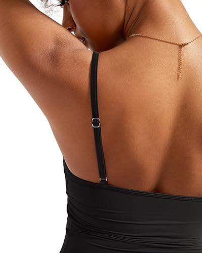 SUUKSESS Women Sexy V Neck Tank Tops Y2K Going Out Top Fitted Basic Cami Shirts thumbnail 2