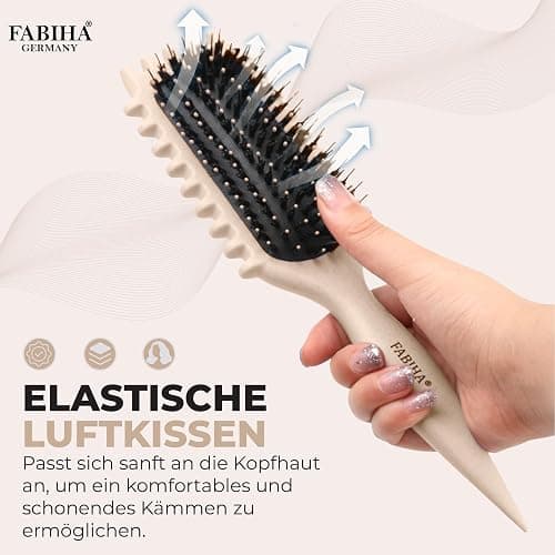 FABIHA® 𝐏𝐑𝐄𝐌𝐈𝐔𝐌 Lockenbürste - Curly Hair Brush - Bio Haarbürste ohne ziepen - Wildschweinborsten Bürste - Die Originale 3-in-1-Stylingbürste für trendige Lockenfrisuren (Beige) thumbnail 6