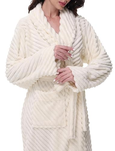Robe thumbnail 4