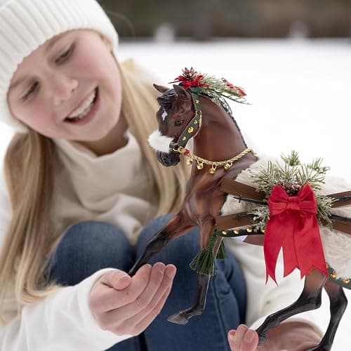 Breyer Horses 2024 Holiday Collection | Apres Ski - Holiday Horse thumbnail 6