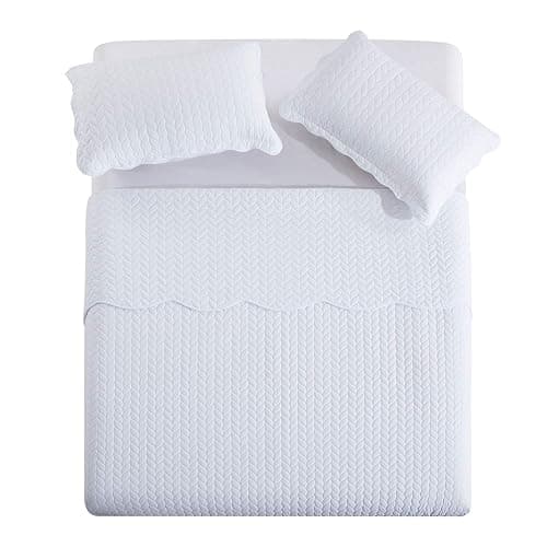 MOONLIGHT20015 Twin Quilt Set (66" x 86") with 1 Pillow Sham (20" x 26"+2") for All Season - 2 Pcs Reversible Bedding Set Lightweight Microfiber Coverlet Embossed Pattern Quilted Bedspread (White) thumbnail 3